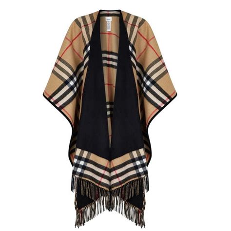 burberry cape grau mit logo|Check Label Wool Blend Cape in Black .